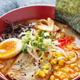 Jaki makaron do ramen? Poznaj najlepsze opcje i ich zalety